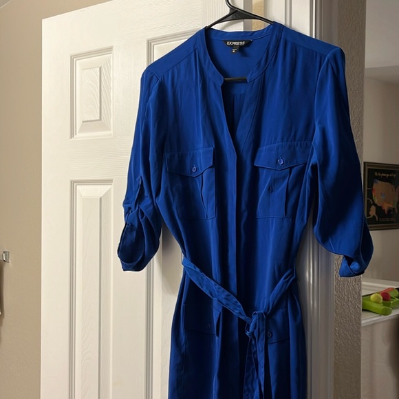 NWOT Express Women’s Royal Blue Shirt Dress in Medium, Super Soft/100% Polyester - Picture 2 of 5
